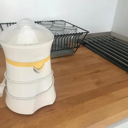 Mirando A La Catedral Desde Plaza Vega *