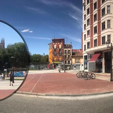 アパート Mirando A La Catedral Desde Plaza Vega *