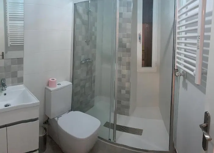 Mirando A La Catedral Desde Plaza Vega アパート Burgo