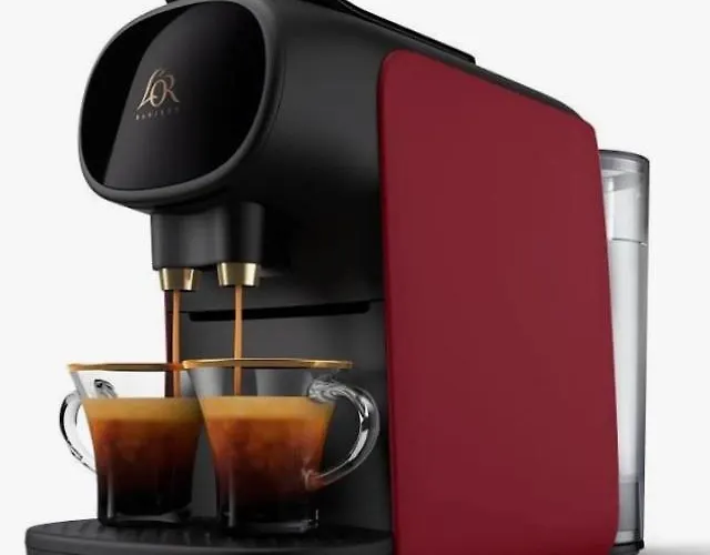 Mirando A La Catedral Desde Plaza Vega